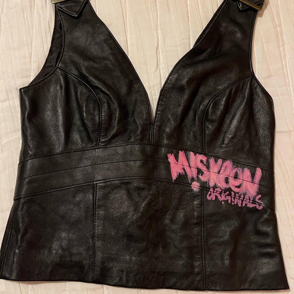 Miskeen Leather Top Sz 5/6